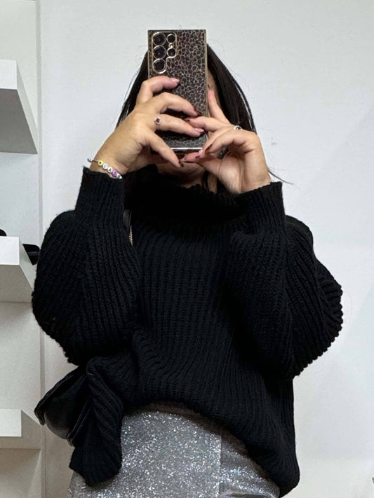 Pull col roulé oversize noir